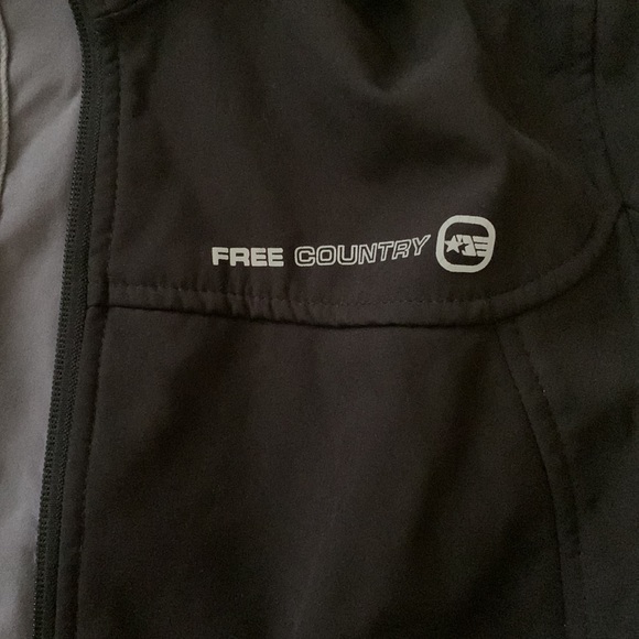 Free Country Jacket - Picture 2 of 7